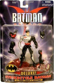Batman Beyond Deluxe > Strikecycle Batman Action Figure Toys & Games