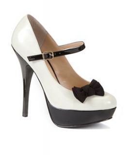 Kelly Brook White Court Shoe with Bow Detail