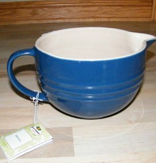 Le Creuset Poterie Stoneware 2 Liter Batter Bowl Mixing Jug, Solid Blue Patio, Lawn & Garden