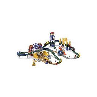 Fisher Price GeoTrax Mega Set 50 + pieces Toys & Games