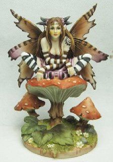 Nothing To Do Fairy Collectible Figurine By Linda Ravenscroft   Fall Fairy Figurine