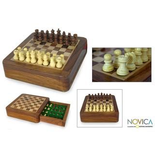 Sheesham Wood and Kadam Wood 'Traveler' Chess Set (India) Novica Games