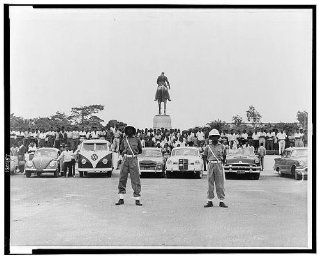 Policemen, citizens, Leopoldville, outside national palace, election results, 1960   Prints