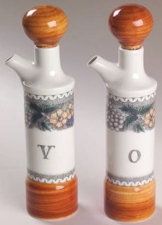 Goebel Burgund Vinegar and Oil Set with Stoppers, Fine China Dinnerware   Countr
