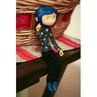 Coraline in Star Spangled Sweater   NECA Comicon 2009 EXCLUSIVE Toys & Games