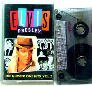 MUSIC CASSETTE ELVIS PRESLEY "THE NUMBER ONE HITS VOL. 2" CS45AMZPIC3 6 13 VERY RARE.  