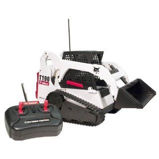 Bobcat Radio Controlled Compact Track Loader Toys & Games