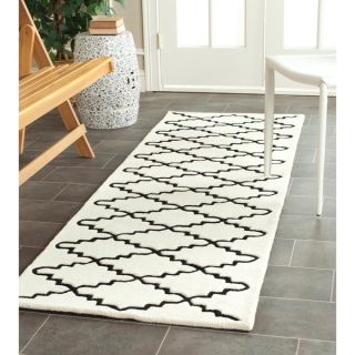 Safavieh Handmade Moroccan Ivory Wool Rug With Canvas Backing (23 x 7