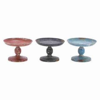 Assorted Solid and Durable Metal Candle Holders (Set of 3)