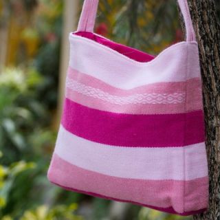 Handcrafted Alpaca Marshmallow Pink Shoulder Bag (Peru)   17283692