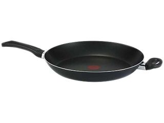 T fal A7400964 13 Inch Giant Family Fry Pan / Saute Pan Cookware