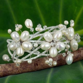 Stainless Steel Pearl Flower Pearl Bracelet (Thailand)