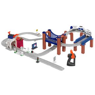 Lionel Trains  The Lionel New York Yankees® Little Lines Playset