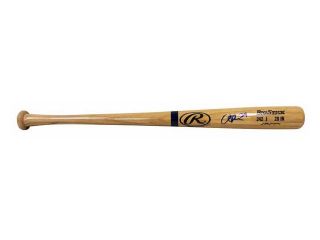 Cliff Lee Philadelphia Phillies Signed Rawlings Baseball Bat 28 in. SI Auth.