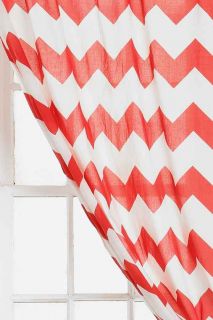 Zigzag Curtain