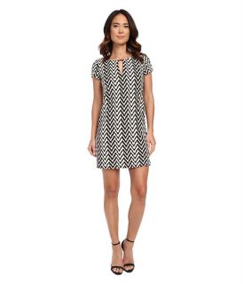 Jessica Simpson Short Sleeve Printed Shift Dress with Metal Neck Detail